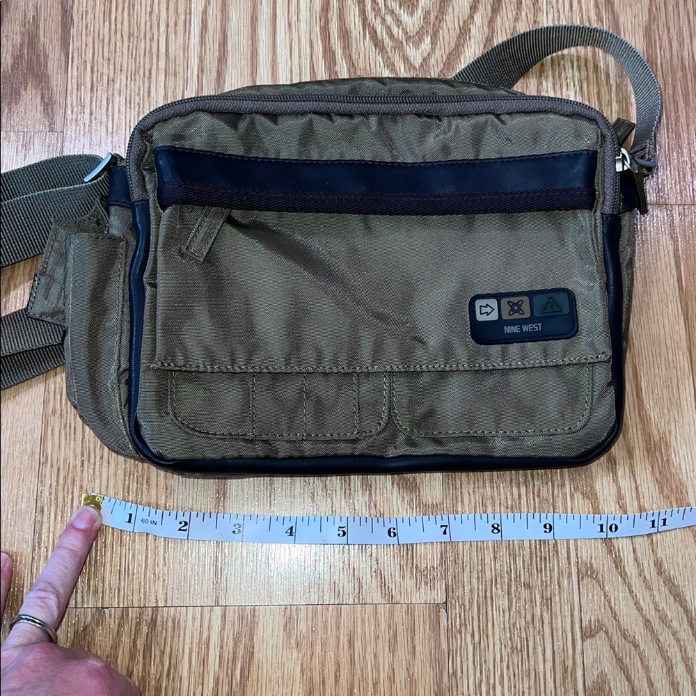 Nine West Olive Purse - Picture 9 of 10